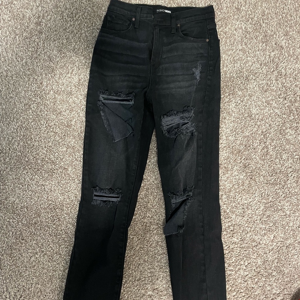 Fashion nova boyfriend jeans size 5